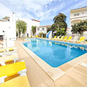 Pedro By Bedzy Albufeira